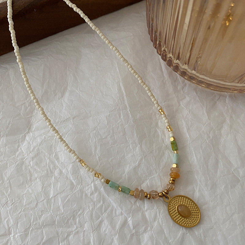 Collar con cuentas de ojo de tigre Maillard Cadena de suéter de otoño e invierno de alta calidad Acero de titanio Cadena de clavícula de piedra natural retro de lujo ligero