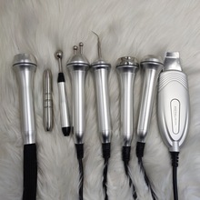 �n����������ͬ������ڰ�ɫƤ�w�����C�σx�Ĳ��ֱ�С���݌���