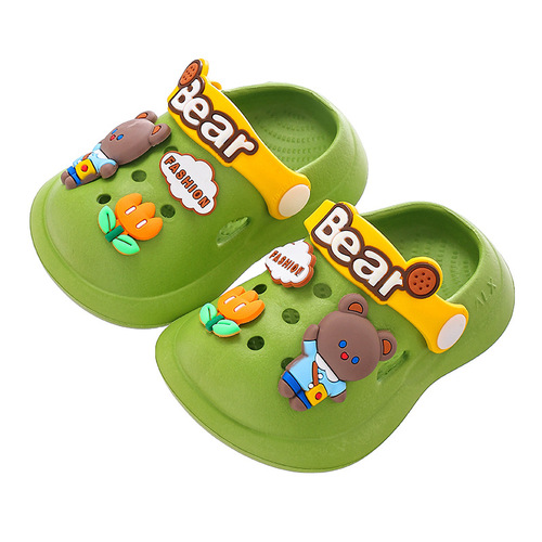 Kids' Crocs for Boys and Girls, Indoor & Outdoor Closed-Toe Shoes, Non-Slip Baby Shoes, Breathable Hollowed-Out Shoes for Toddlers and Young Children