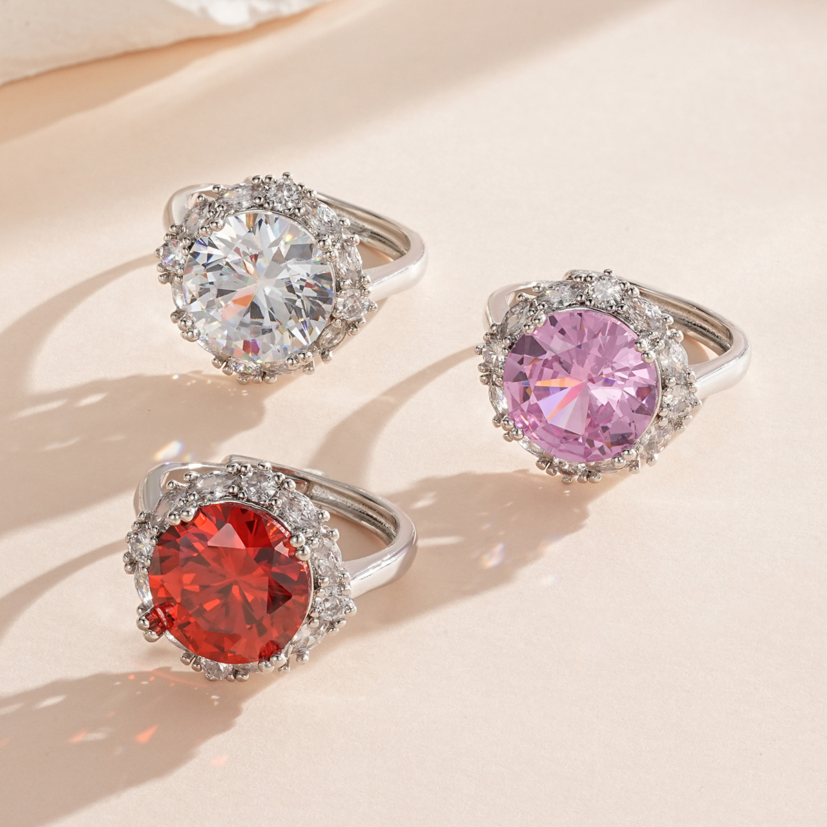 Global Best-Selling Retro Light Luxury Colorful Zircon Open Ring for Women, Wedding Engagement Super Sparkling Wedding Band Main Stone Jewelry