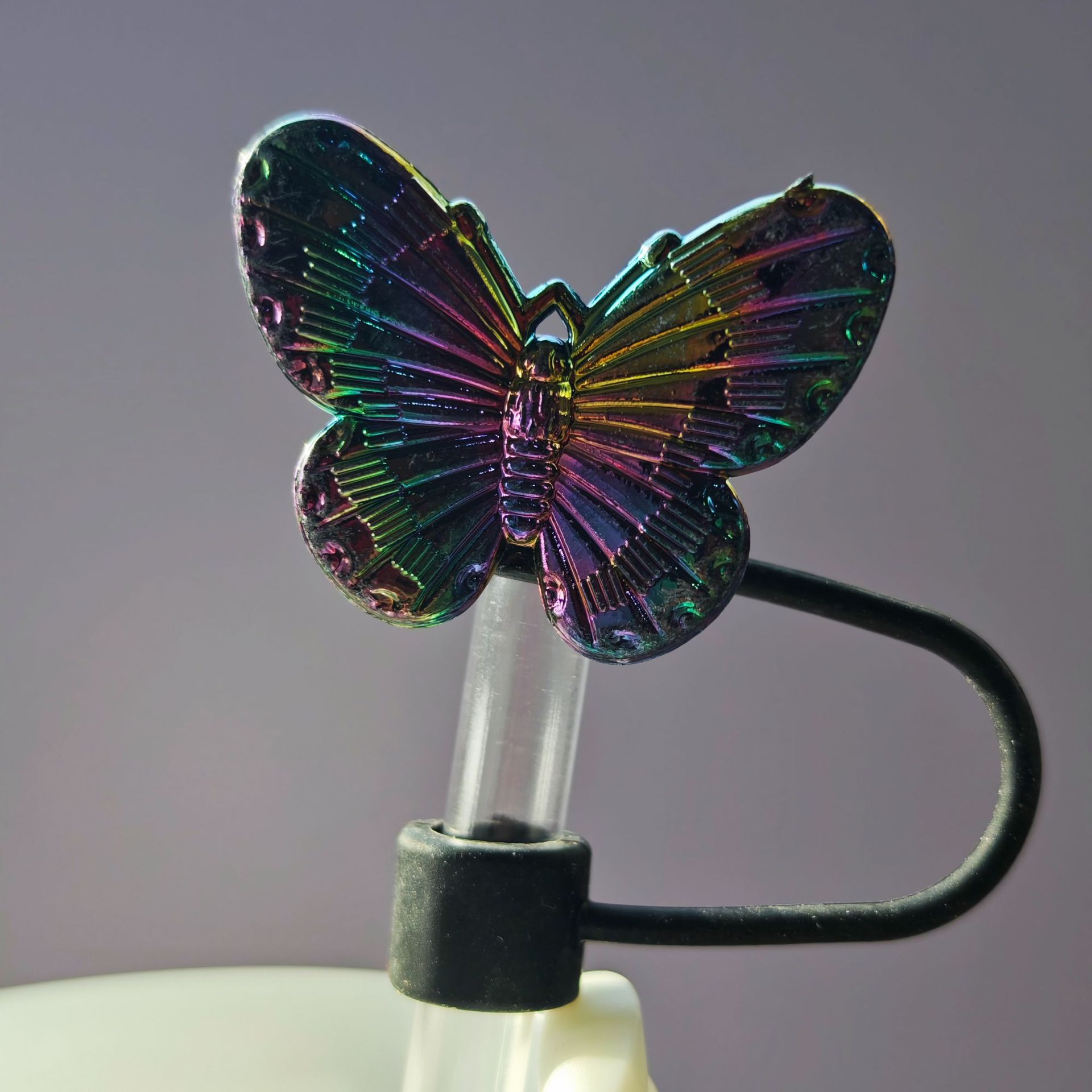Nueva tapa de pajita de mariposa tapón de polvo color acrílico mágico cubierta de pajita de mariposa taza de agua cubierta de pajita decoración