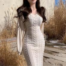 跨境女装2021新款气质V领麻花系带收腰长袖后开叉包臀针织连衣裙