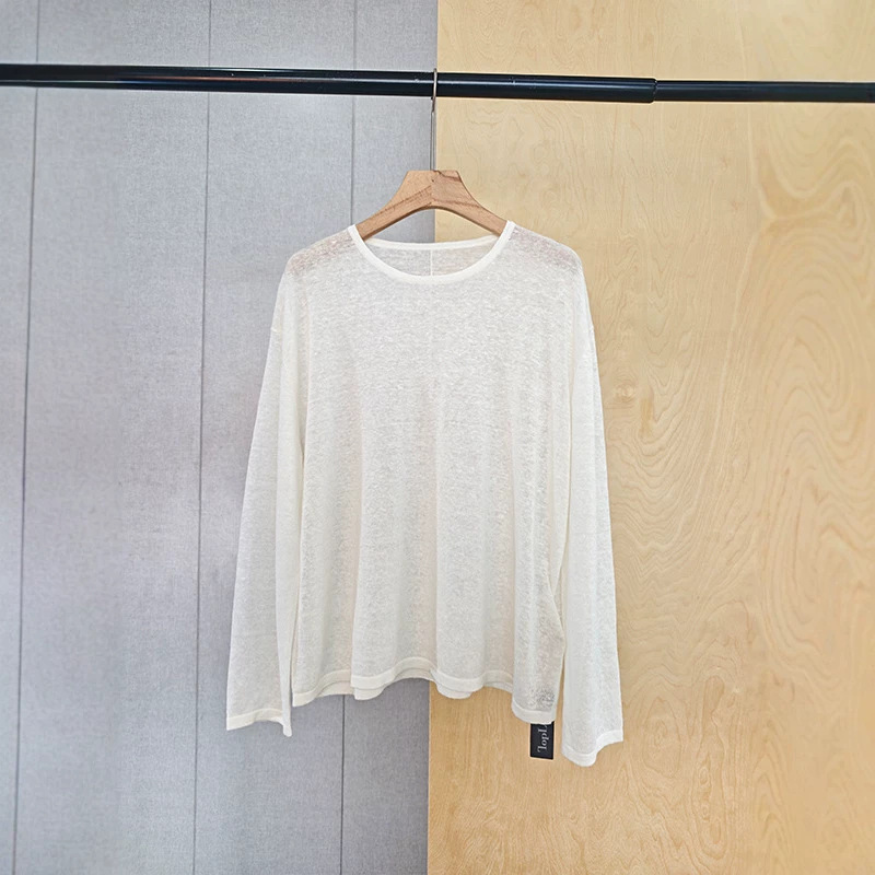 White linen-nylon blend knit long-sleeved top, new summer 2026 women's cover-up, casual Korean style, loose fit.