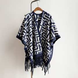 韩版简约迷宫格子披肩外套秋冬季旅游拍照外搭办公室保暖外搭披风
