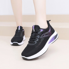 春秋季女单鞋老北京布鞋防滑软底健步鞋轻便透气运动休闲大码女鞋