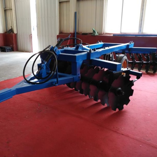 折翼圆盘耙   重型圆盘耙   缺口圆盘耙   红日出口圆盘耙