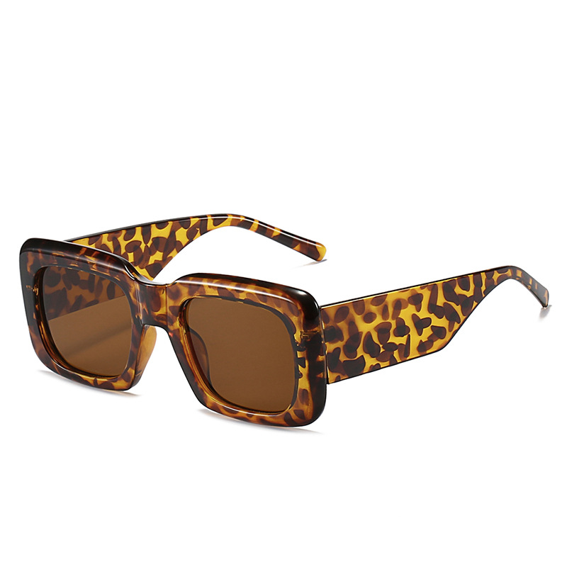 Trendy vierkante oversized zonnebril voor dames mode stijl_voghion.com
