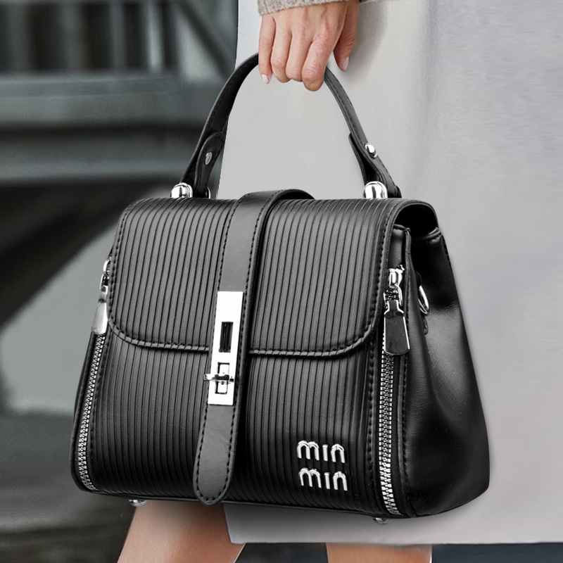 Ins otoño y invierno coreano bolso pequeño en línea mujer 2024 nueva gran capacidad de hombro de una generación de bolso de mano