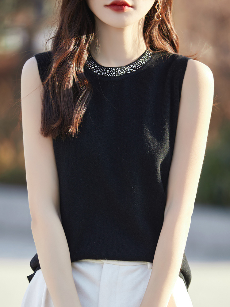 Elegant T-shirt
