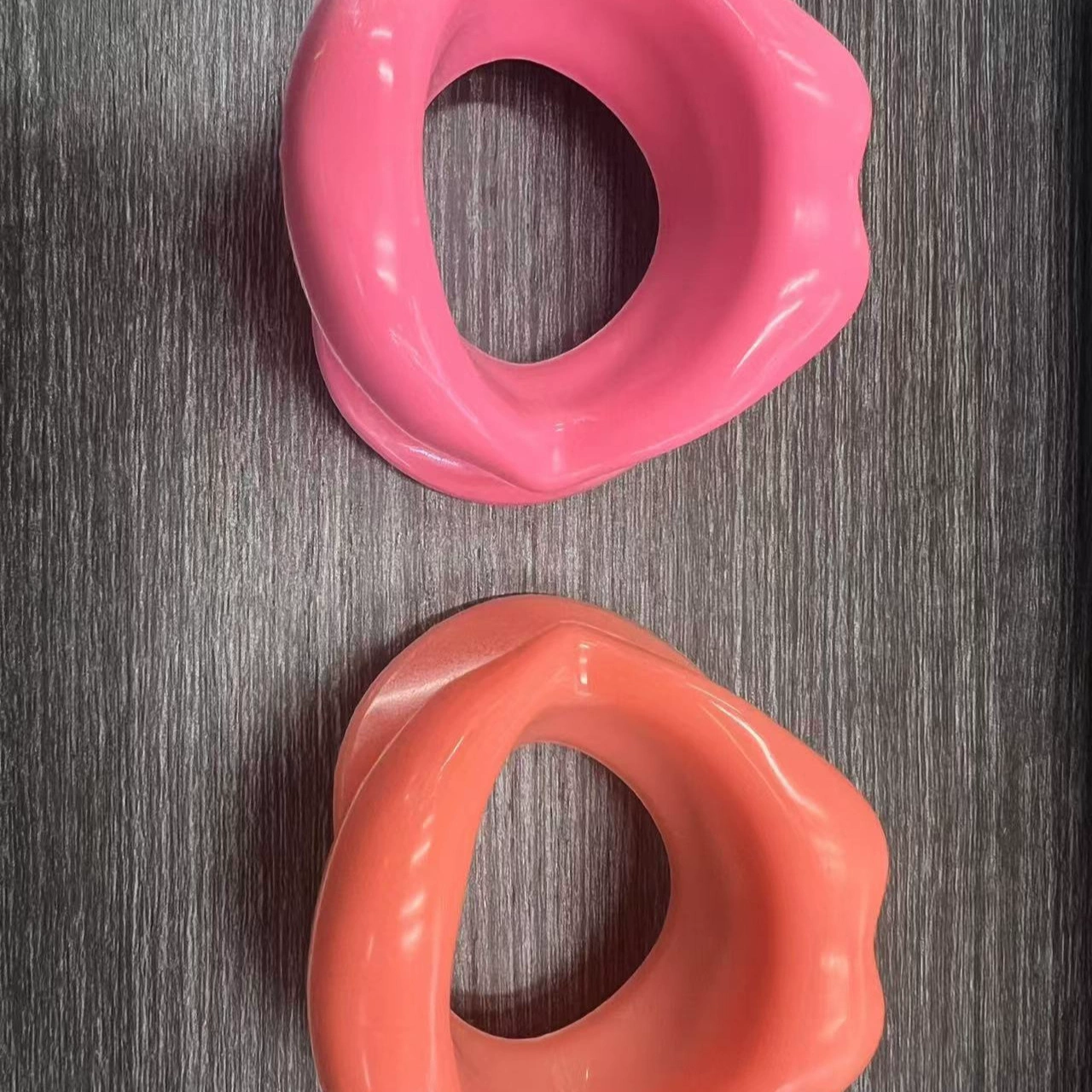 Over -lip -mouth exercise