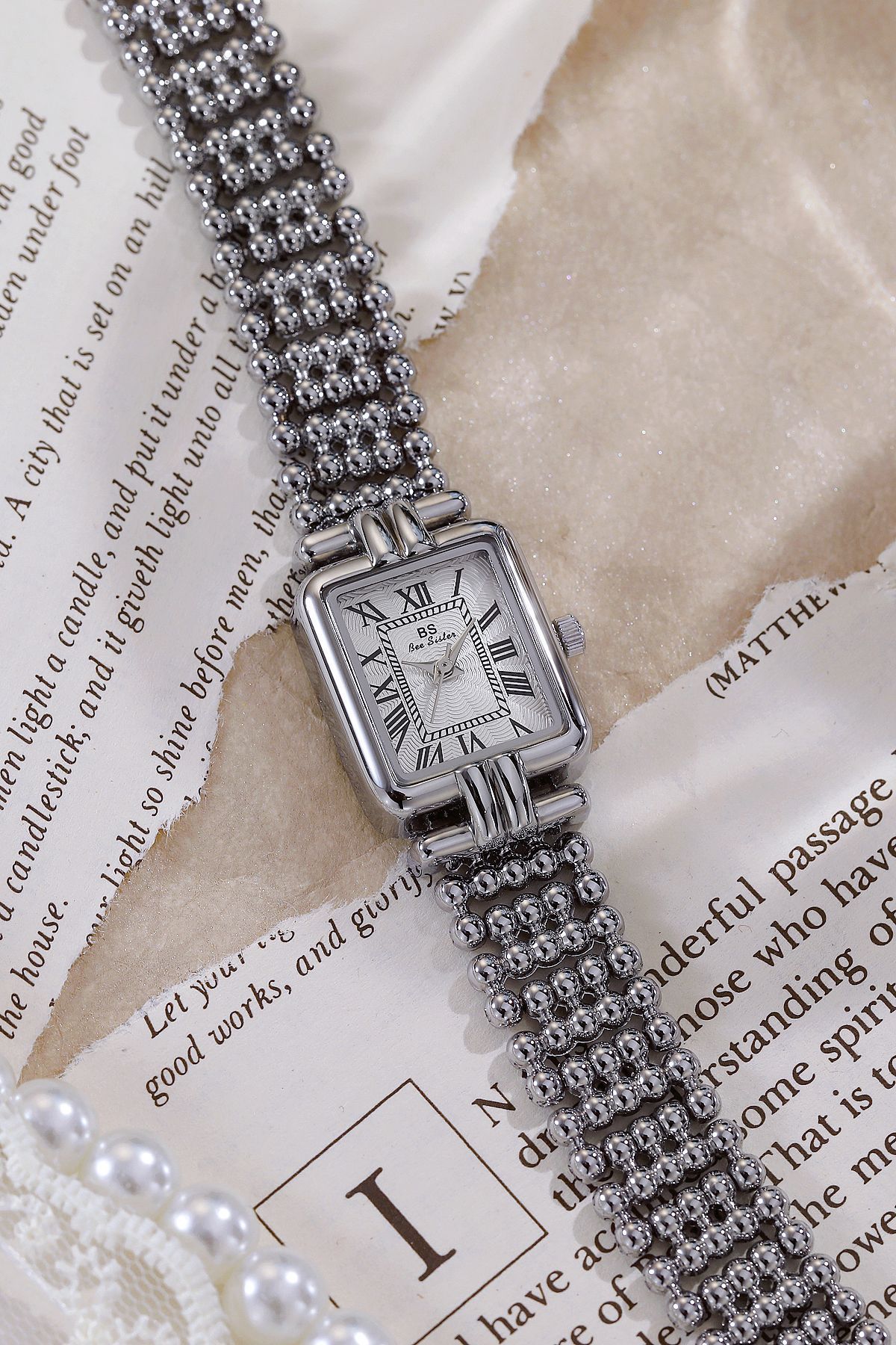 45g Weight Tempered Glass Mirror Material Alloy Strap Material Watch Classification Pointer Display Type Jewelry Buckle Buckle Style Rectangle Dial Shape Casual, Daily Occasion Quartz Movement Solid Color Pattern Women's Gender Elegant Style Elegant Solid Color Jewelry Buckle Quartz Watch Women's Watches 12