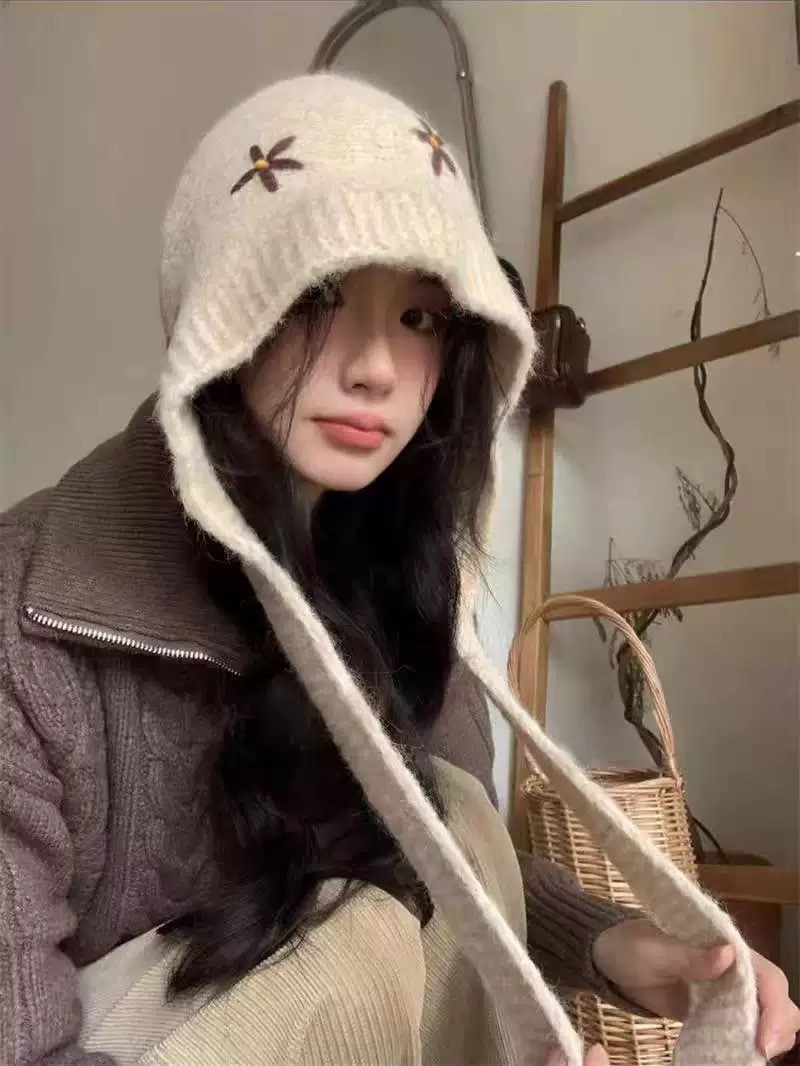 다섯장 꽃무늬 스카프 모자 [오프화이트]