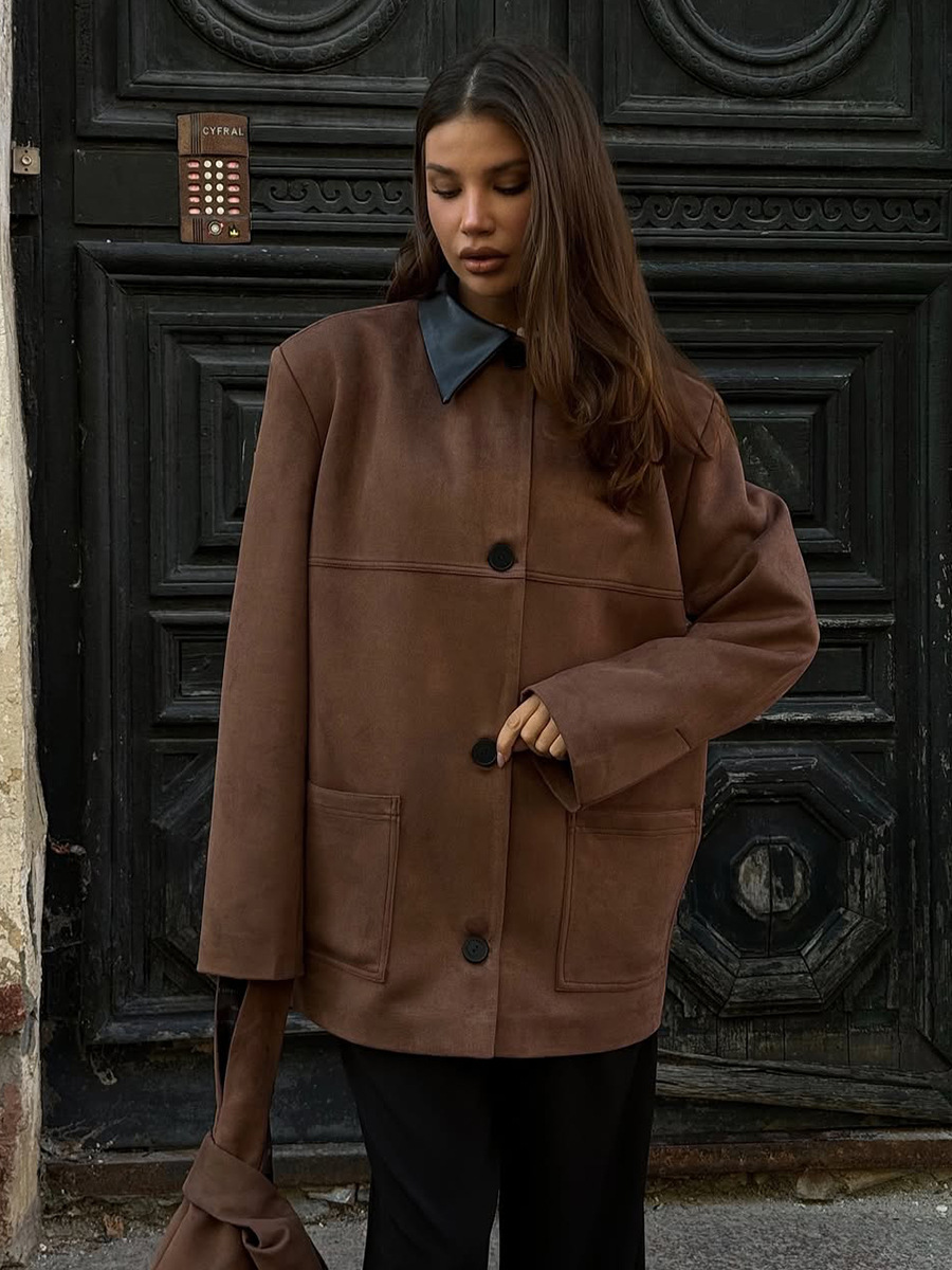 Transfronterizo chaqueta de seda de color café Europa y los Estados Unidos otoño y invierno 2025 nuevo chaqueta de seda empalmada de cuello negro suelta