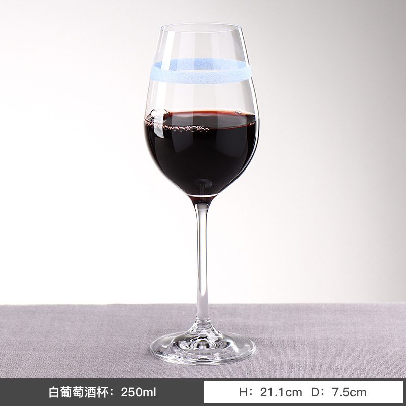 Checo Lexus importa la creatividad europea de lujo ligero sin plomo taza de cristal nueva taza de vino de uva de colores taza ligera
