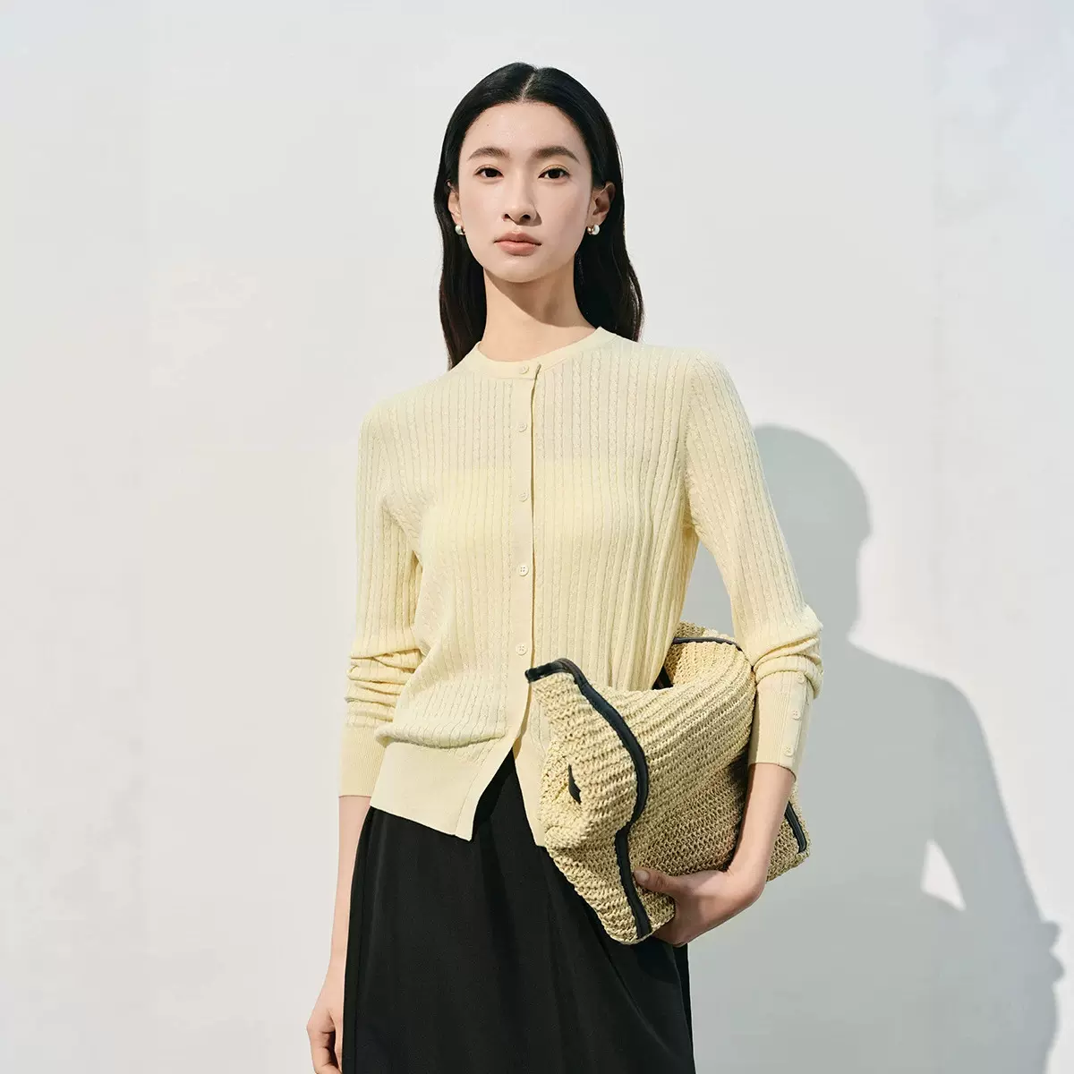 2026春季真丝针织衫女桑蚕丝亲肤显瘦上衣外套圆领针织开衫女批发