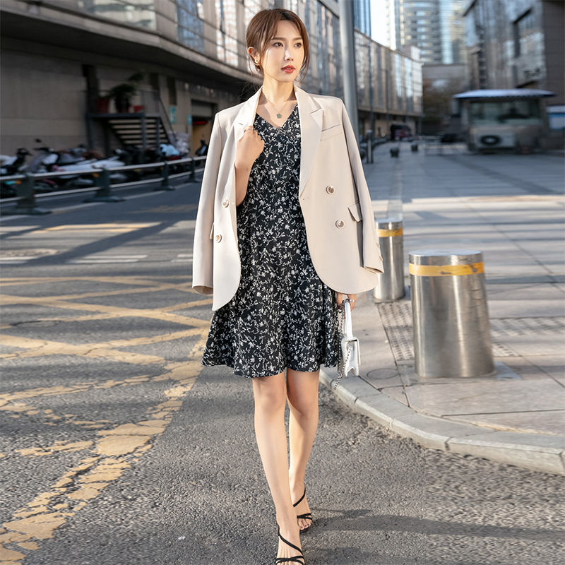 Suit Jacket Women's Spring and Autumn 2022 New Internet Celebrity Elegant French Style Small Suit Fried Street Suit Women's Western Style Jacket