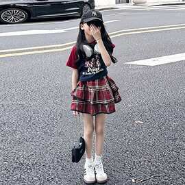 儿童夏季时尚潮酷短袖红色格子裙女童学院风新款时髦百褶裙俩件套