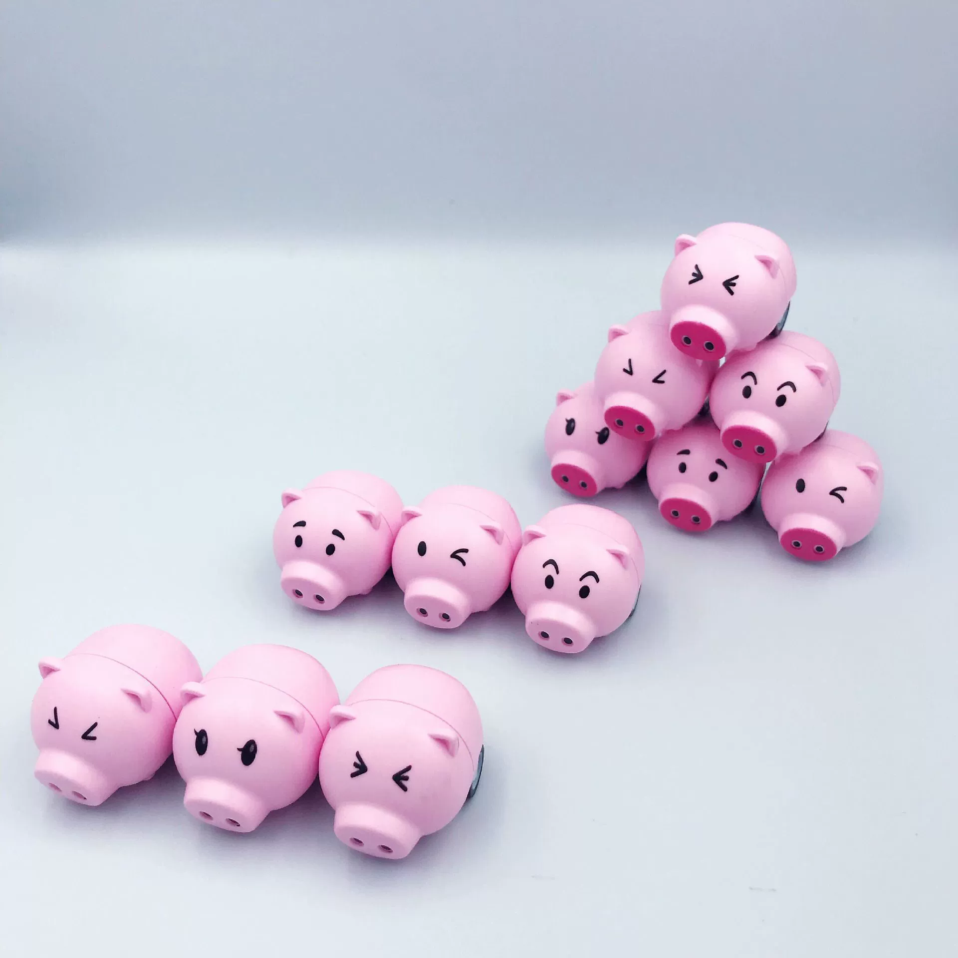 Детский Huili Animal Piggy Mini Huili Car Детский сад Подарочная игрушка Инерционная Автомобильная фабрика Прямые поставки