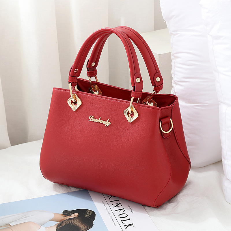 Bridal Bags, Wedding Bags for Middle-Aged Women, Mom's Handbag, Simple and Elegant Wedding Shoulder Bag, Mother-In-Law Bag Bridal Bags, Wedding Bags for Middle-Aged Women, Mom's Handbag, Simple and Elegant Wedding Shoulder Bag, Mother-In-Law Bag