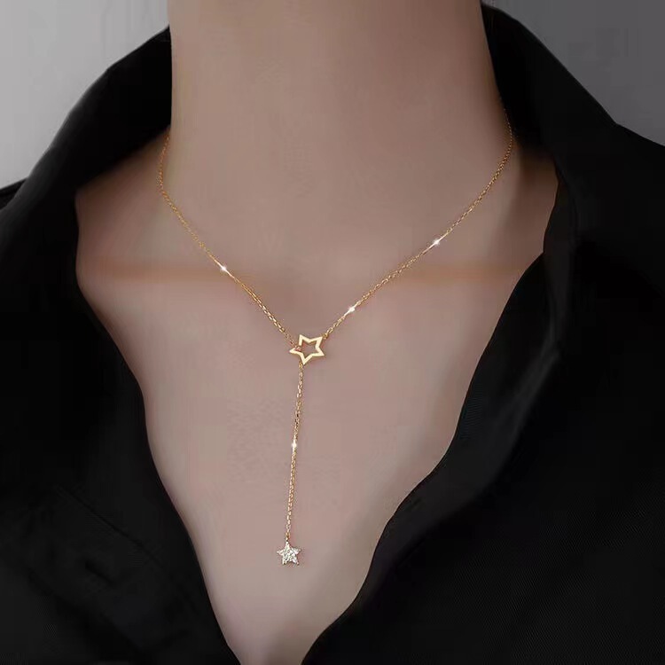 Sparkling Diamond Star Necklace for Women, Ins-Style Niche Design, Hollow Tassel Design, Simple and Elegant Collarbone Chain