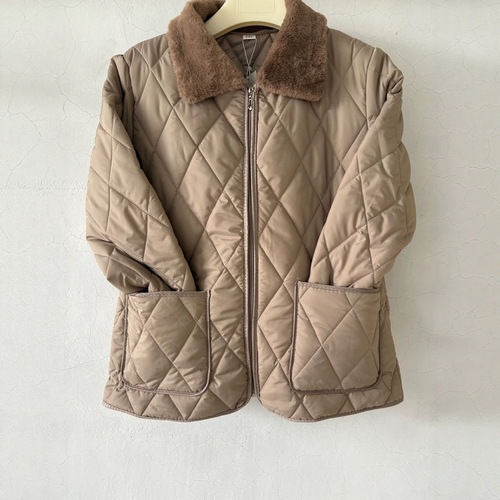 Cozy Maternity Short-Winter Wool Collar Parka for Middle-Aged Women, Stylish and Warm Cotton Jacket