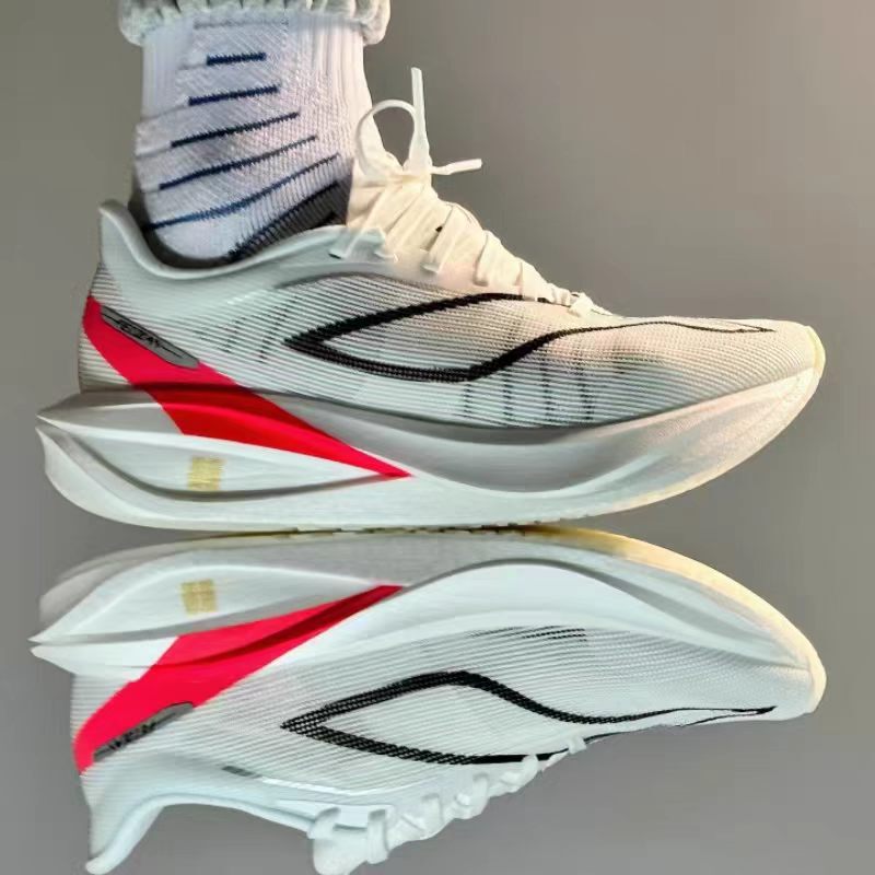 Feidian 5C Soft-Soled Student Running Shoes with Carbon Plate, Shock Absorption and Rebound, Cheap Sports Shoes for Summer, Professional Sports Exams Feidian 5C Soft-Soled Student Running Shoes with Carbon Plate, Shock Absorption and Rebound, Cheap Sports Shoes for Summer, Professional Sports Exams