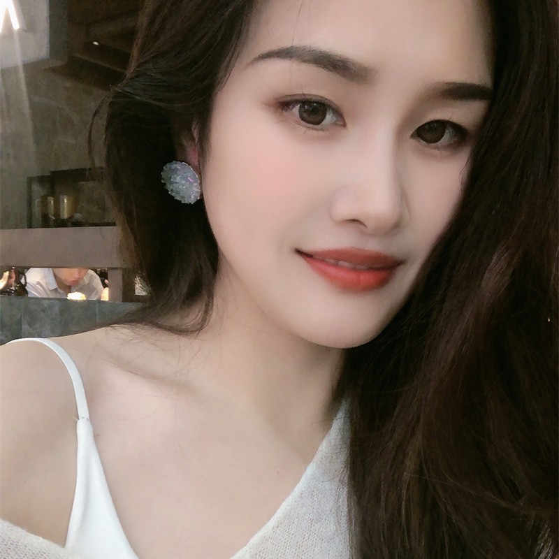 原创爆款白水晶簇圆形耳钉男女气质流砂黑满天星个性潮简约耳饰|undefined