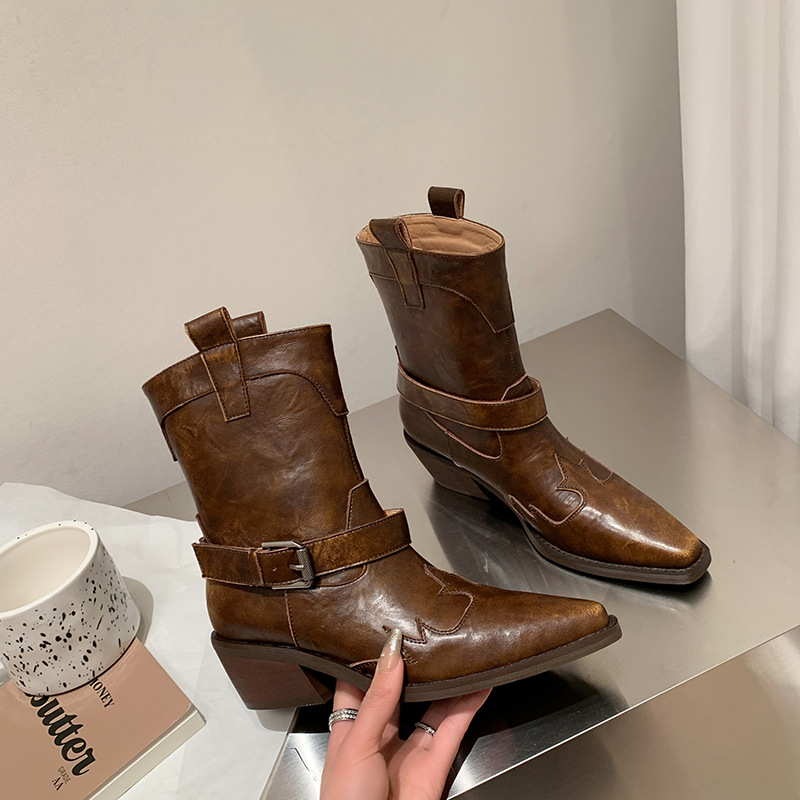 Boot nữ cao gót mũi nhọn chữ V kiểu cowboy gót thô khóa thắt lưng — Màu nâu [lót nhung]