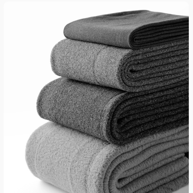 Algodón a rayas verticales y leggings de terciopelo, invierno y otoño, calzoncillos calentados, calzoncillos de piernas plásticas para mujeres, calzoncillos de pies