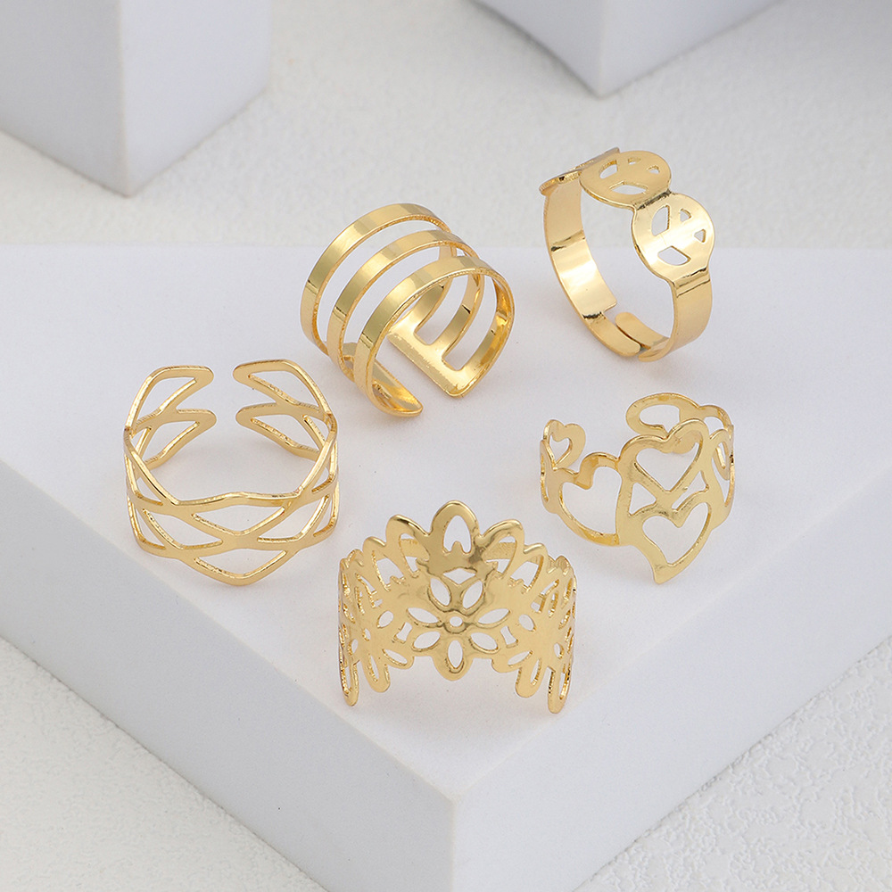 Fashion Geometric Gold Hollow Alloy Rings Set Wholesale display picture 6