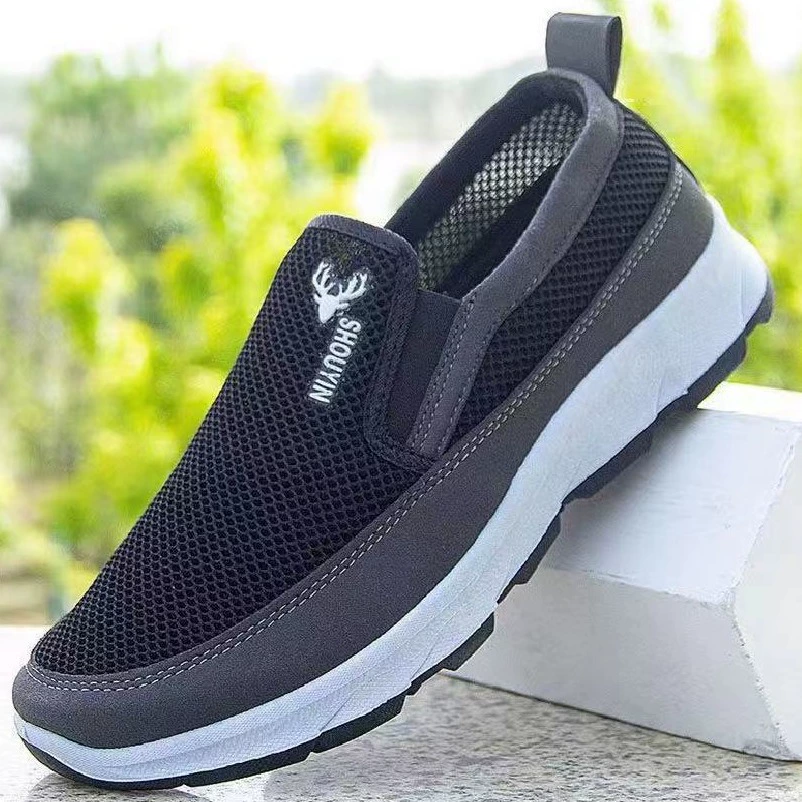 Весенне-осенняя Тканевая обувь Old Beijing Обувь для средних и старых пап Нескользящая износостойкая парусиновая обувь без шнуровки Обувь со взрывчаткой на мягкой подошве