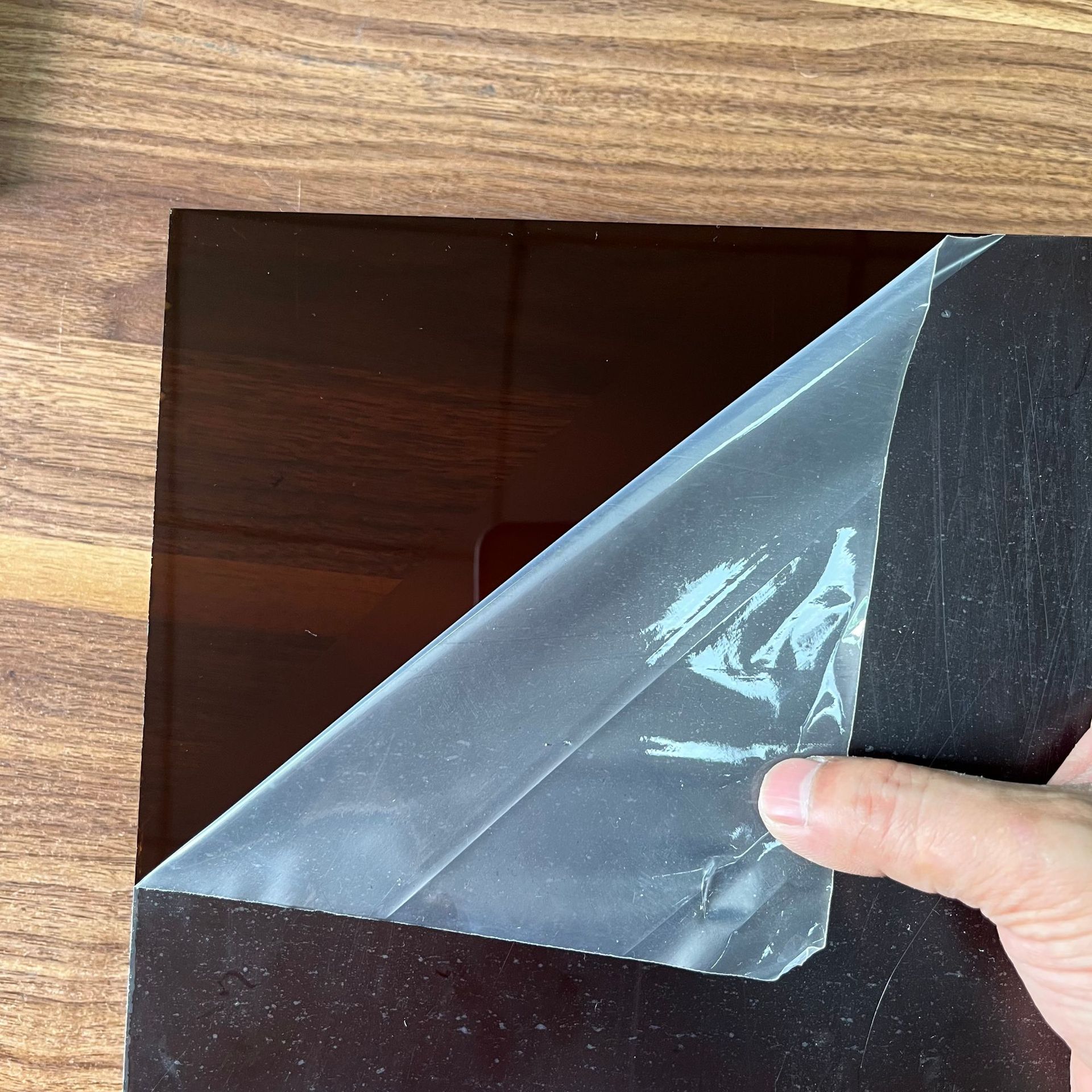 茶啡色高透红外线亚克力挤出板/红外线穿透/亚克力面板/感应窗口