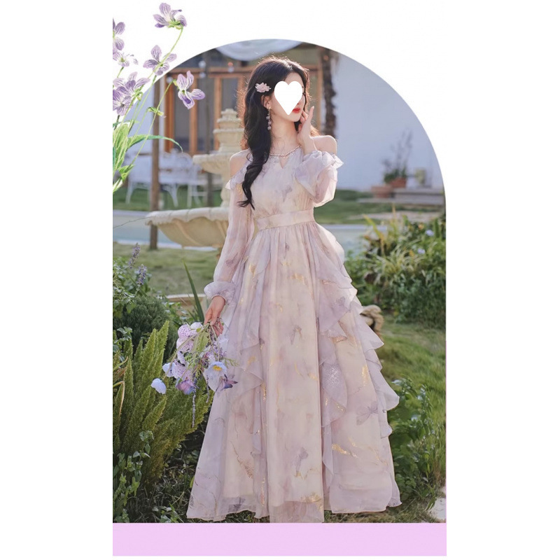 French-Style Off-The-Shoulder Irregular Ruffle Dress for Women, Unique and Beautiful Waist-Cinching Long Dress for Spring and Beach French-Style Off-The-Shoulder Irregular Ruffle Dress for Women, Unique and Beautiful Waist-Cinching Long Dress for Spring and Beach