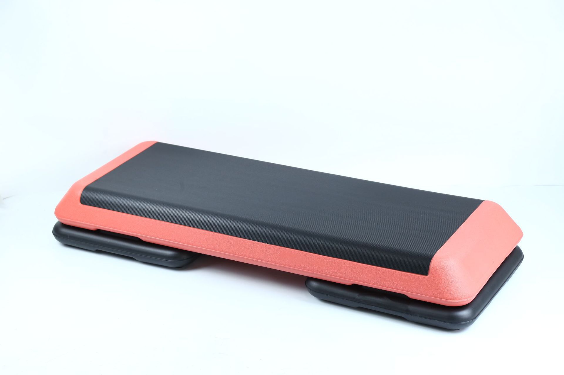 110 см (один на два) — кожа красная.