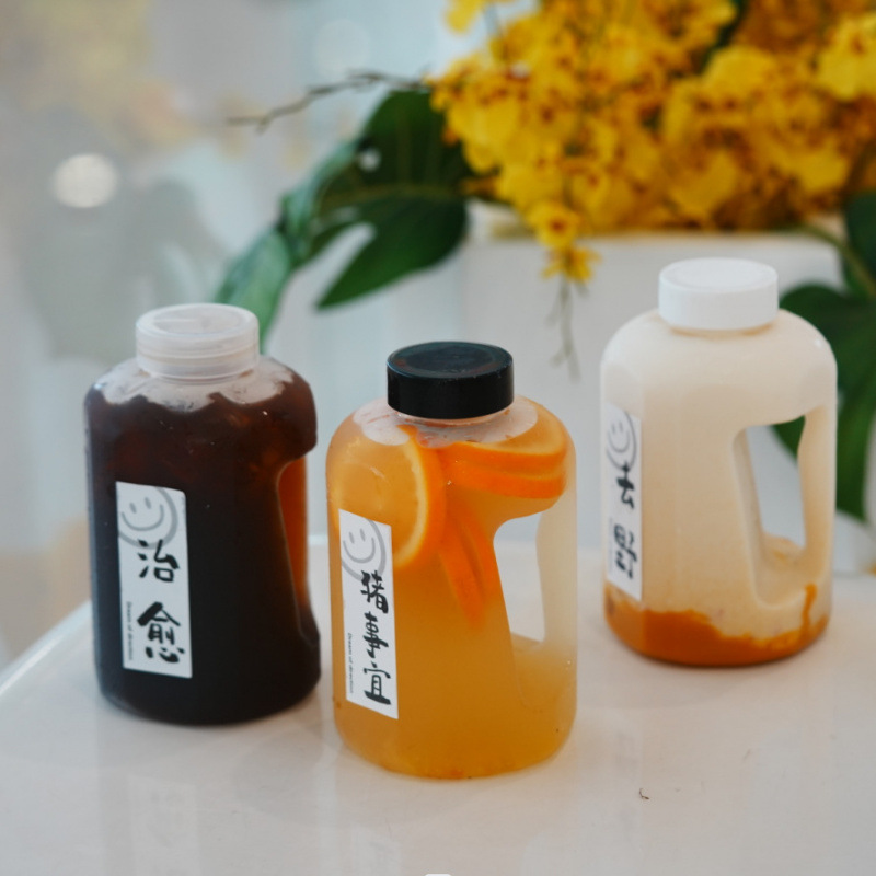 网红新款健身大容量运动咖啡水杯水壶耐高温高颜值PP吨吨桶750ML