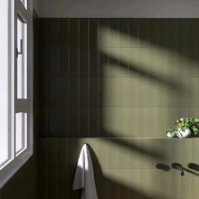 包豪斯复古橄榄绿手工砖中古全瓷长条瓷砖厨房卫生间浴室墙砖阳台