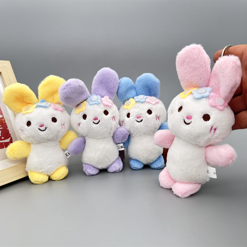 Muñecas de peluche de color contrastante conejo adorable oso muñeca colgante bolsa de ropa accesorios regalos al por mayor