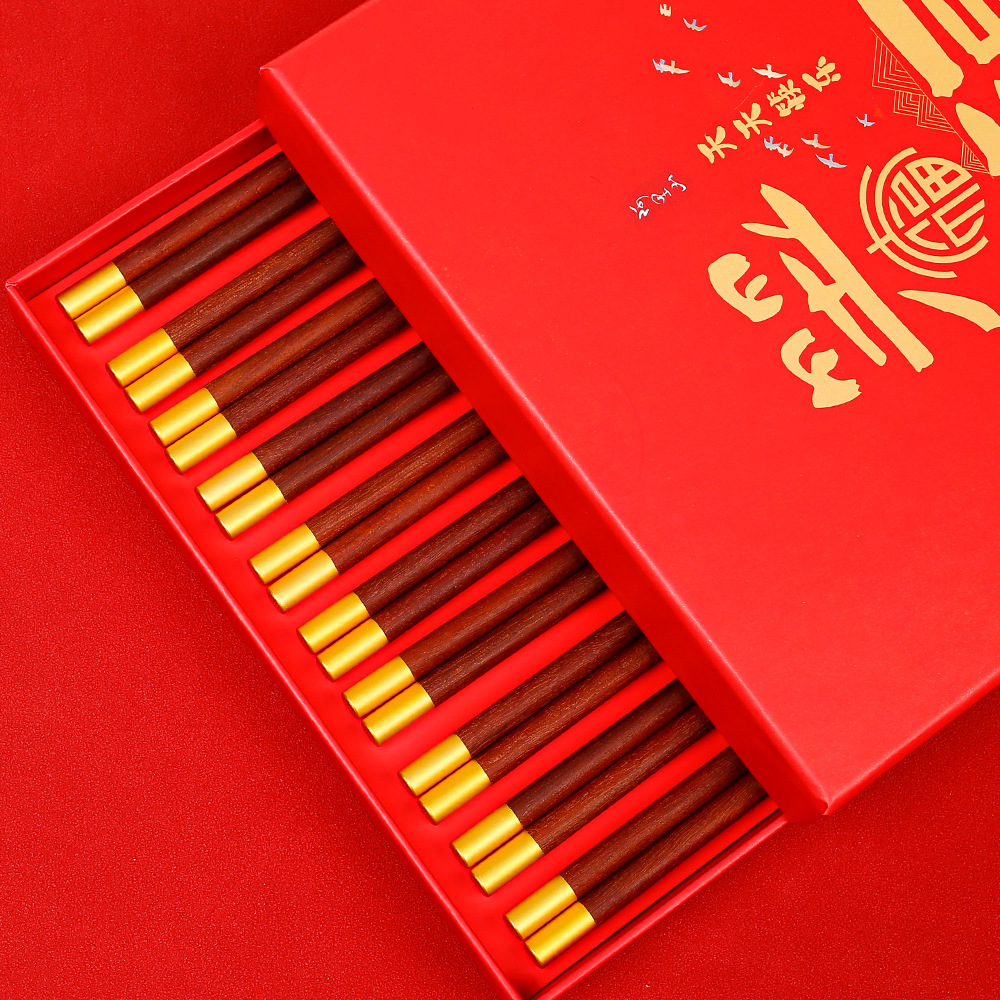 Palillos de madera de ala de pollo, caja de regalo, palillos de regalo de madera maciza antideslizantes para el hogar, sin pintura, sin cera, antideslizante, juego de regalo de mano