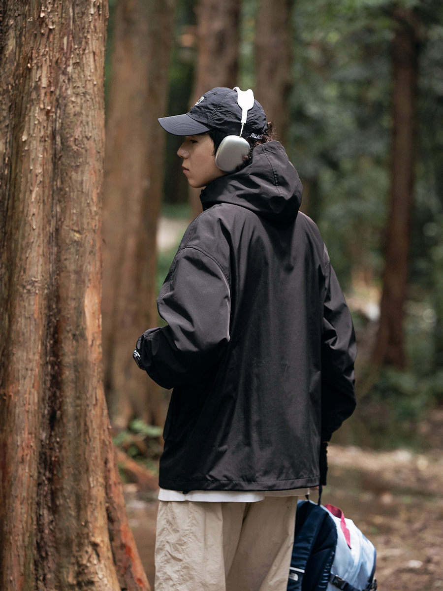 Chaqueta con capucha de montaña para hombre primavera y otoño nueva marca de moda montañismo al aire libre chaqueta casual chaqueta de trabajo impermeable