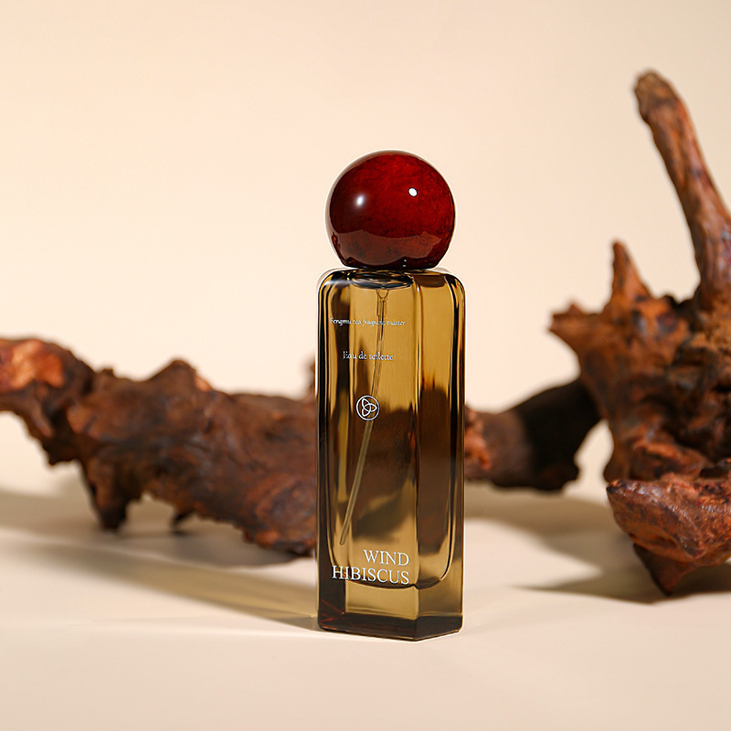 Wooden fresh perfume sandalwood for women
