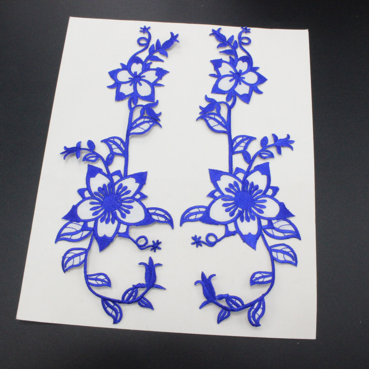 国风青花对花刺绣布贴汉服旗袍外套补丁装饰电脑绣花熨烫贴标批发