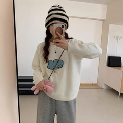 2025秋韩系小众休闲简约云朵刺绣套头毛衣女百搭简约宽松显瘦上衣