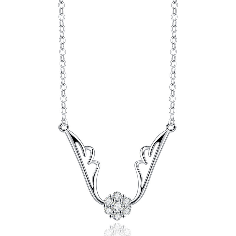Collar coreano pequeño colgante fresco s925 plata de Navidad regalos de cadena con diamantes de moda personalidad cadena de clavícula de cuerno de ciervo
