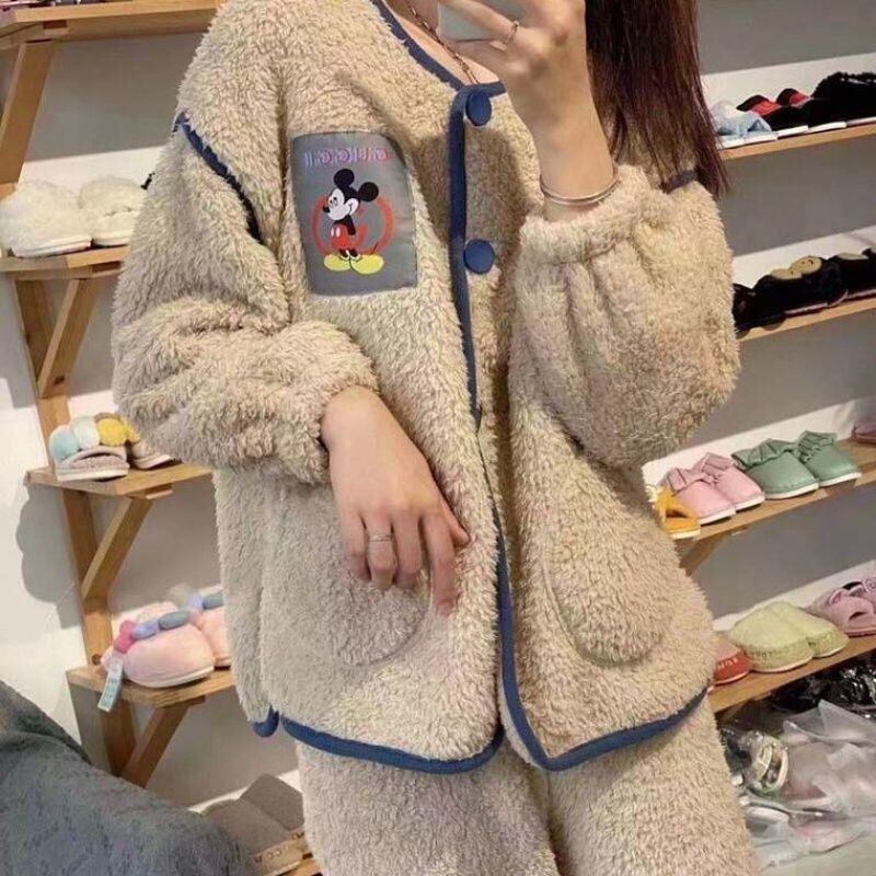 Autumn and Winter Cartoon Coral Velvet Thickeneded Autumn and Winter Women's Warm Pajamas Loose Casual Wear Cute Home Wear Set Autumn and Winter Cartoon Coral Velvet Thickeneded Autumn and Winter Women's Warm Pajamas Loose Casual Wear Cute Home Wear Set