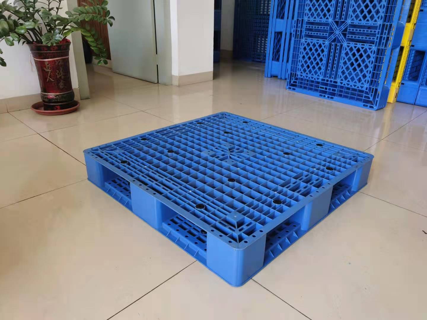 超大塑料卡板（价格）1700*1100*150mm 网格双面托盘20多公斤托盘