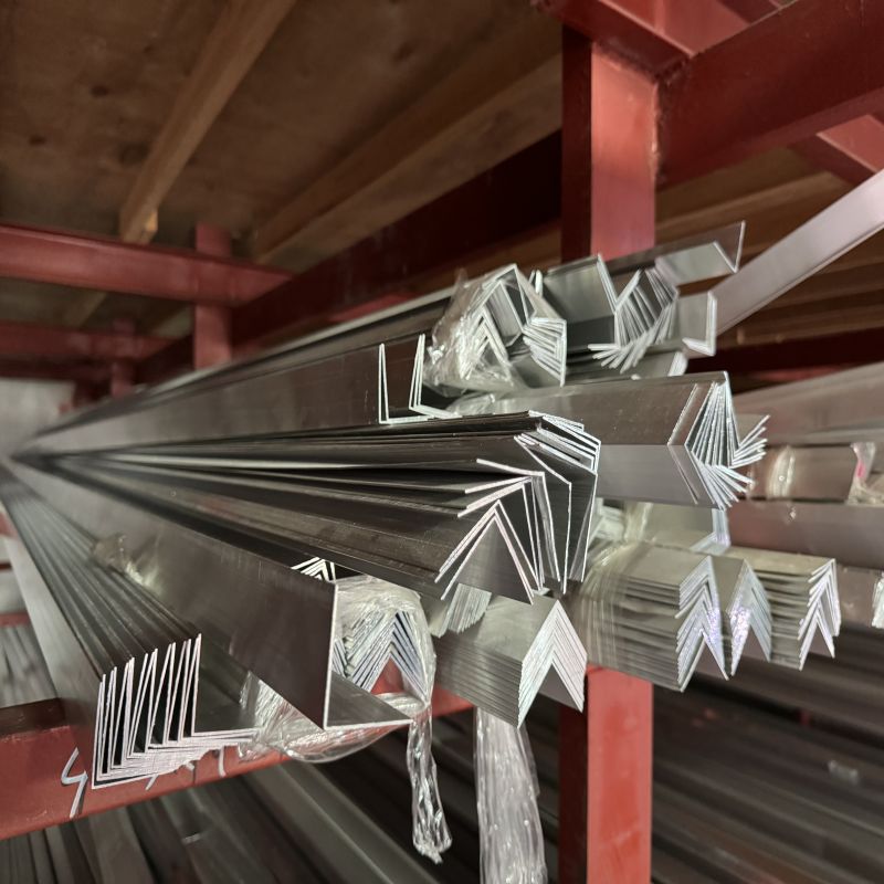 加厚L型直角90度铝合金角铝型材不等边角铝L型铝条三角铝材