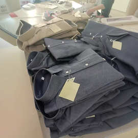 外贸2026春款百搭基础款纯色三色翻领刺绣图案男款长袖商务衬衫