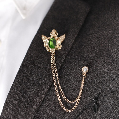 Korean crystal suit brooch with chain tassel corsage, luxurious and elegant eagle wings collar pin, coat collar flower accessories