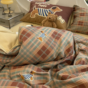 Maillard Red Brown Plaid Puppy Bed Four-Piece Set Pure Cotton 1.5- 1.8m Quilt Cover Student Dormitory 3 Pieces