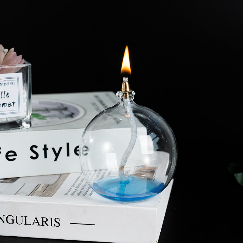 Lámpara de aceite de cristal creativa con forma de caricatura, lámpara de aceite con forma de cerdito, linda, simple, moderna, para el hogar, sin humo, para escritorio.